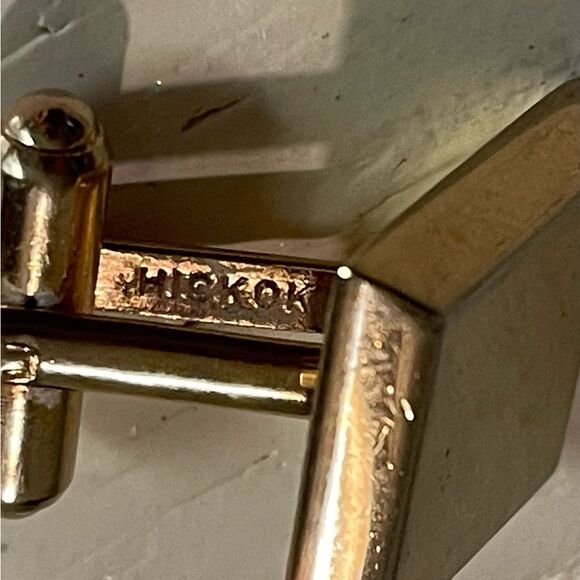 Vintage 1950s MCM Hickok USA engravable square gold tone bullet back cuff links - Picture 12 of 16